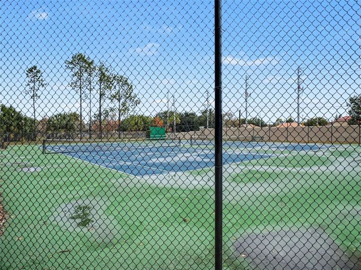 Image No.48-4 Bed Property for sale