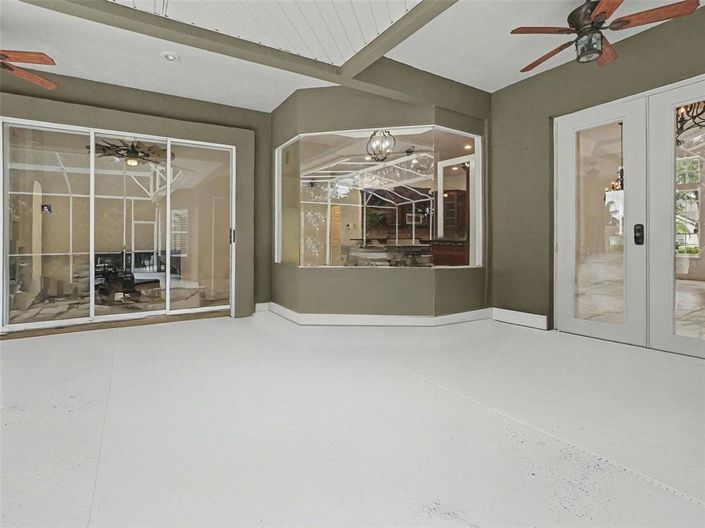 Image No.6-4 Bed Property for sale