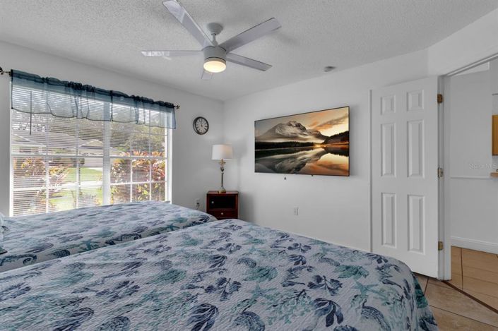 Image No.15-3 Bed Property for sale