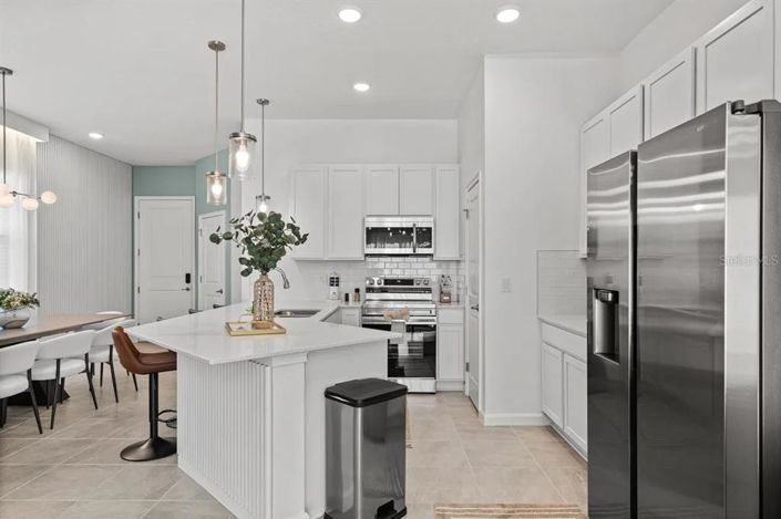 Image No.4-5 Bed Townhouse for sale