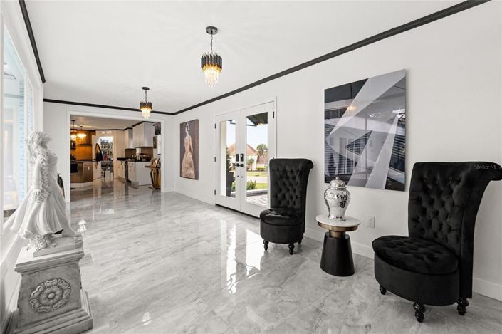 Image No.3-5 Bed Property for sale