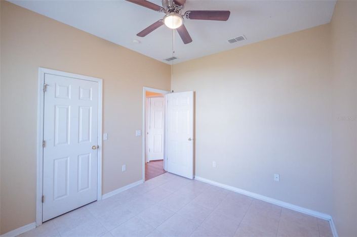 Image No.13-Propriété de 5 chambres à vendre à Kissimmee