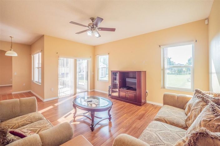 Image No.26-Propriété de 5 chambres à vendre à Kissimmee