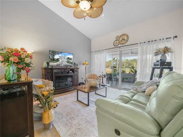 Image No.6-2 Bed Property for sale