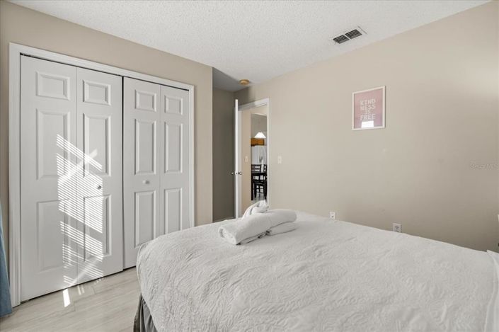 Image No.24-4 Bed Property for sale