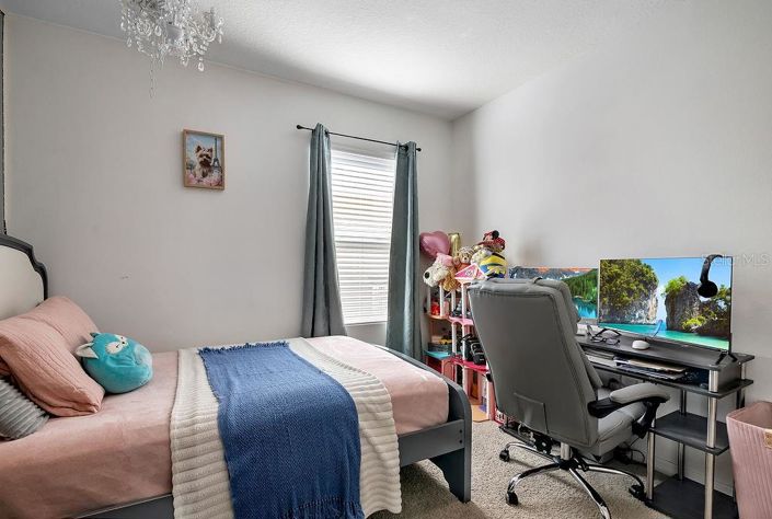 Image No.17-4 Bed Property for sale