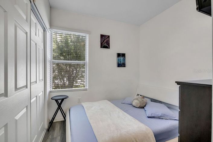 Image No.20-4 Bed Property for sale