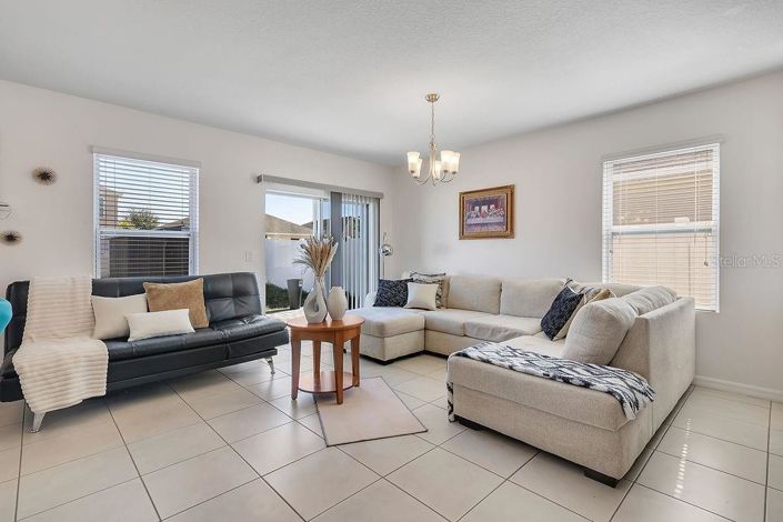 Image No.5-4 Bed Property for sale