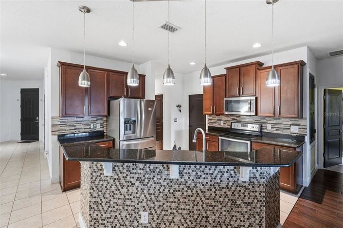 Image No.5-Propriété de 5 chambres à vendre à Kissimmee