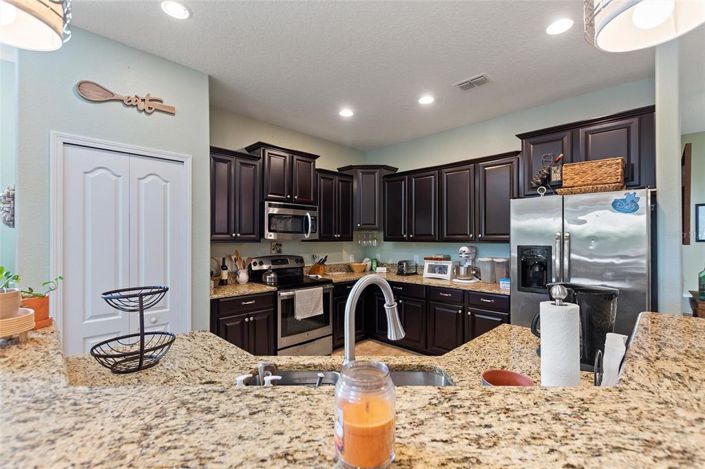 Image No.13-4 Bed Property for sale