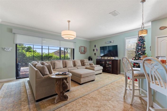 Image No.16-4 Bed Property for sale