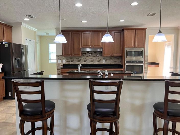 Image No.14-4 Bed Property for sale