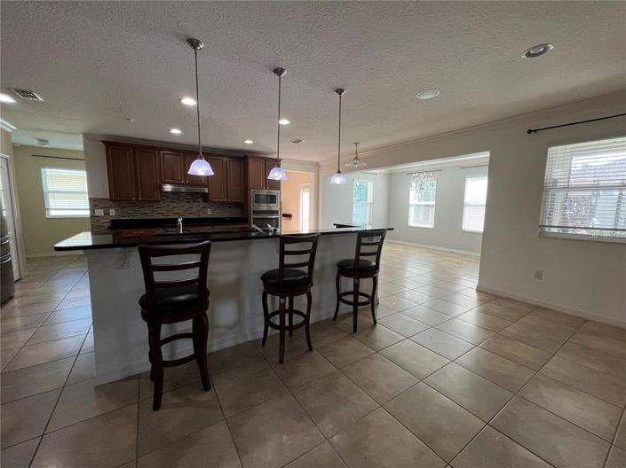 Image No.15-4 Bed Property for sale