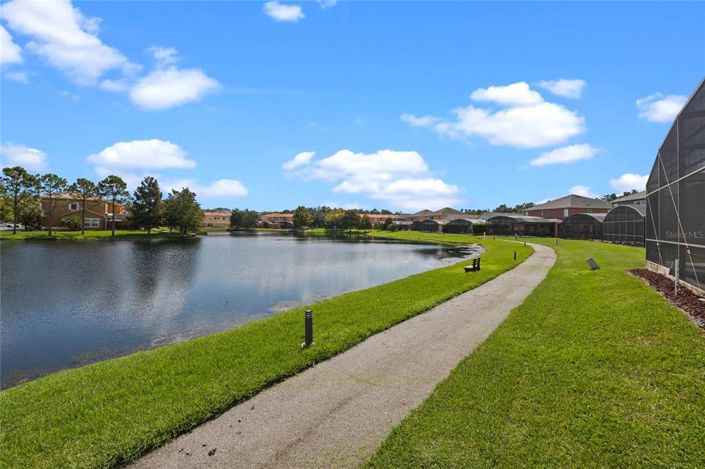 Image No.59-6 Bed Property for sale