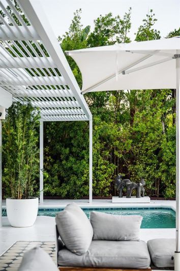 Image No.38-4 Bed Property for sale