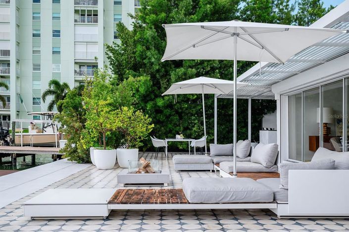 Image No.43-4 Bed Property for sale