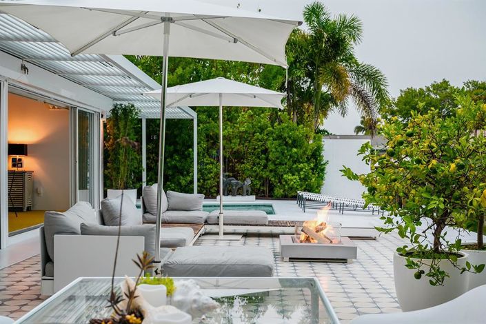 Image No.47-4 Bed Property for sale