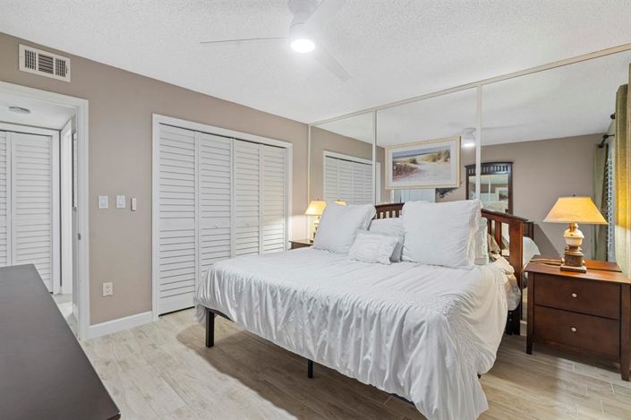 Image No.29-2 Bed Property for sale