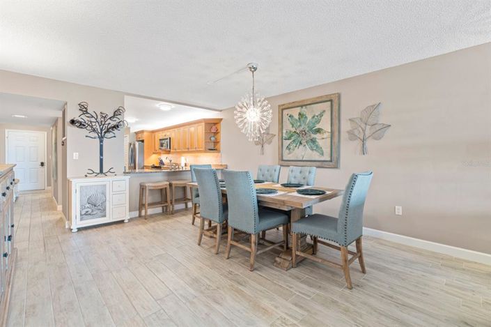 Image No.44-2 Bed Property for sale