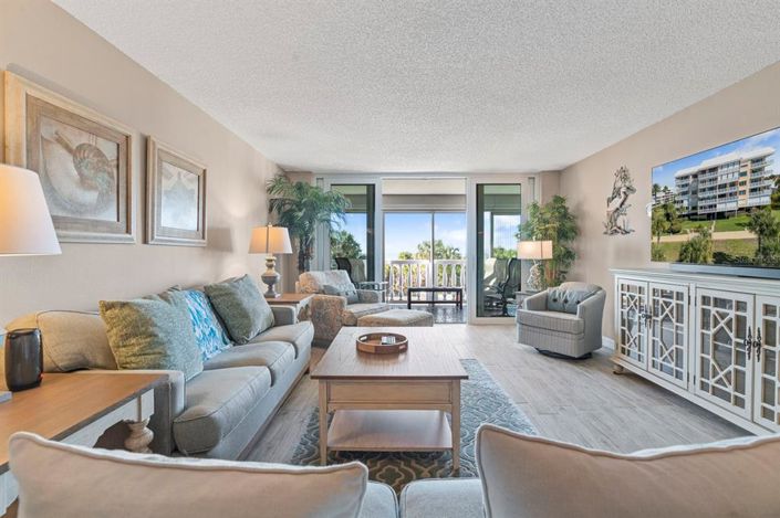 Image No.49-2 Bed Property for sale