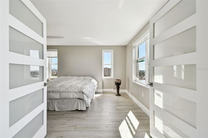 Image No.16-3 Bed Property for sale