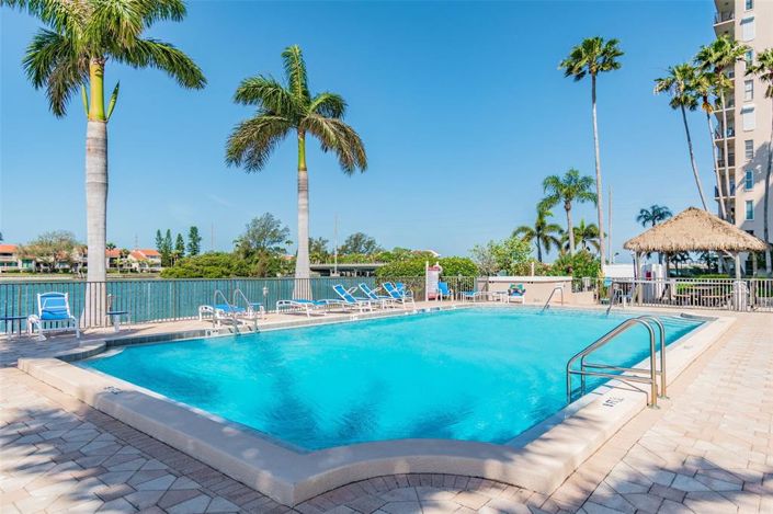 Image No.52-3 Bed Property for sale