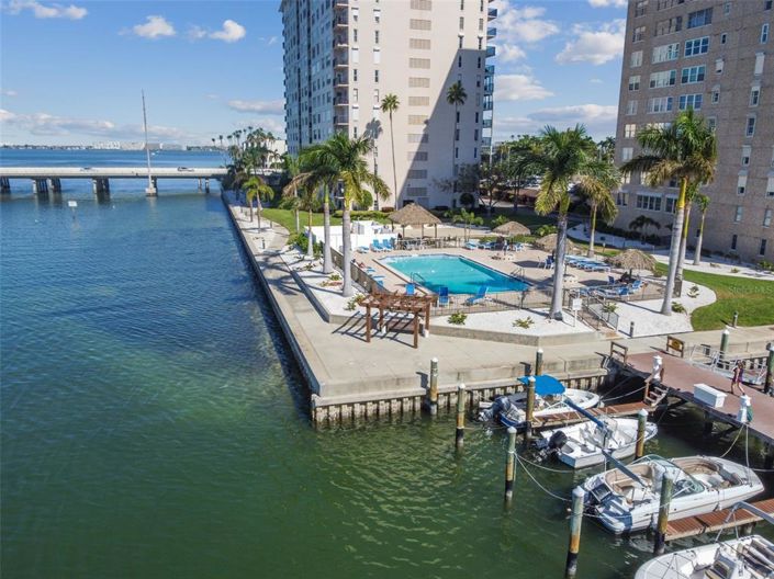 Image No.60-3 Bed Property for sale