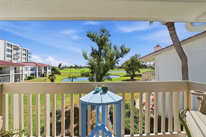 Image No.2-4 Bed Townhouse for sale