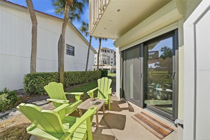 Image No.32-4 Bed Townhouse for sale