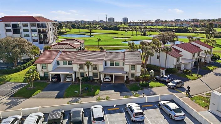 Image No.38-4 Bed Townhouse for sale