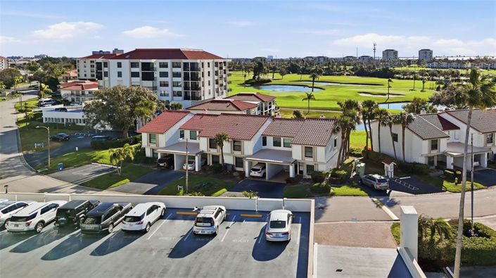 Image No.9-4 Bed Townhouse for sale