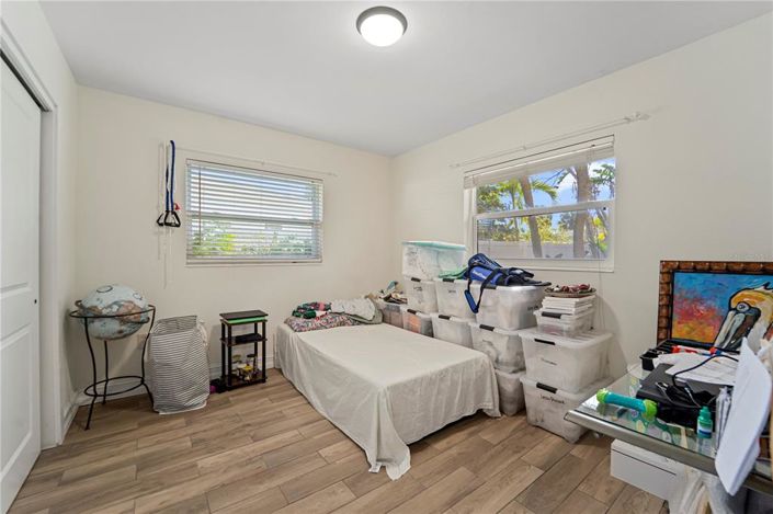 Image No.18-2 Bed Property for sale