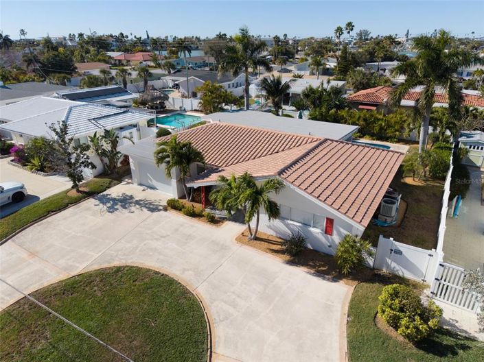 Image No.2-3 Bed Property for sale