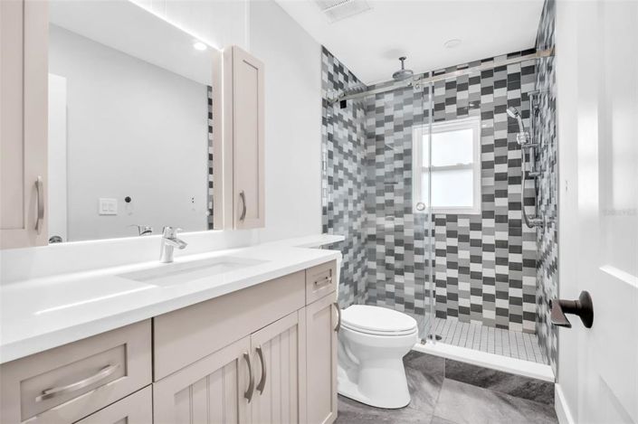 Image No.35-3 Bed Property for sale