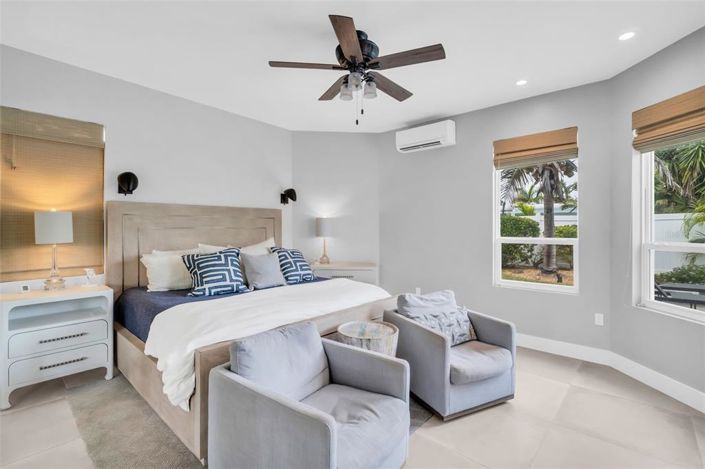 Image No.36-3 Bed Property for sale