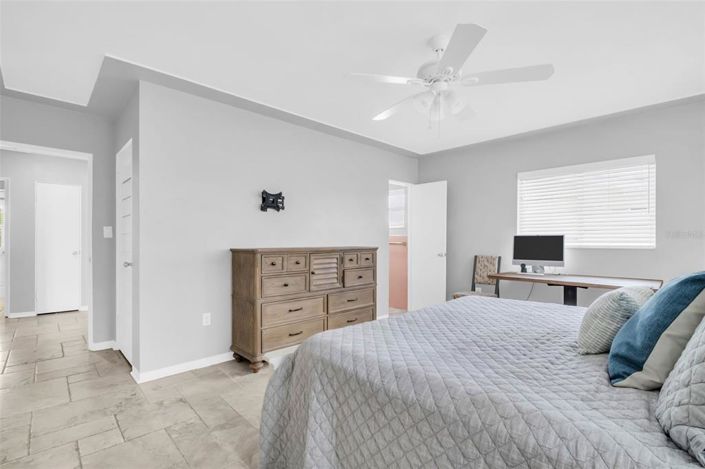 Image No.38-3 Bed Property for sale