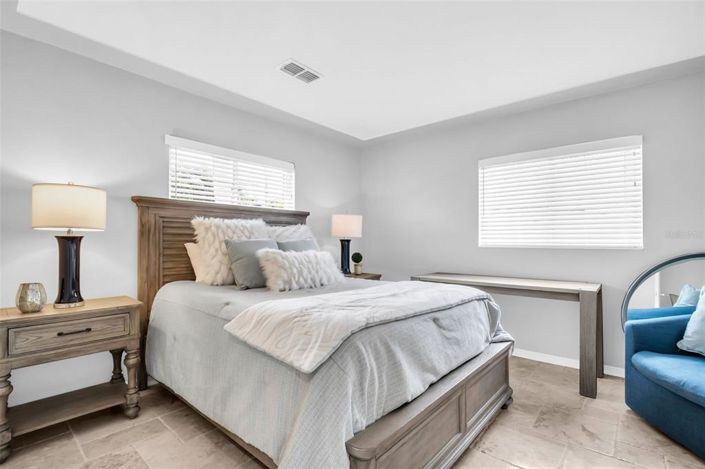 Image No.44-3 Bed Property for sale