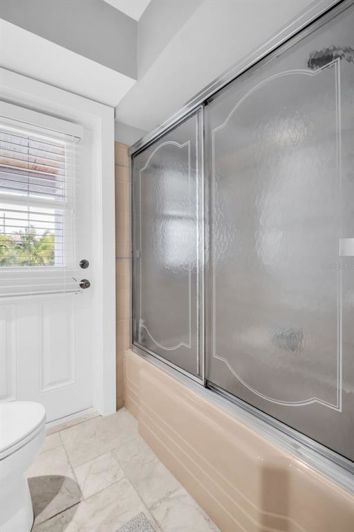 Image No.47-3 Bed Property for sale