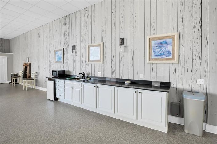 Image No.41-2 Bed Property for sale