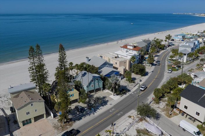 Image No.60-Propriété de 2 chambres à vendre à Treasure Island