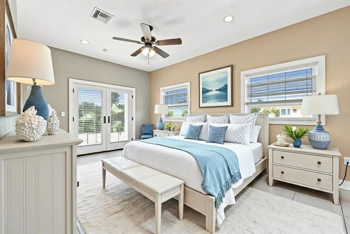 Image No.33-6 Bed Property for sale