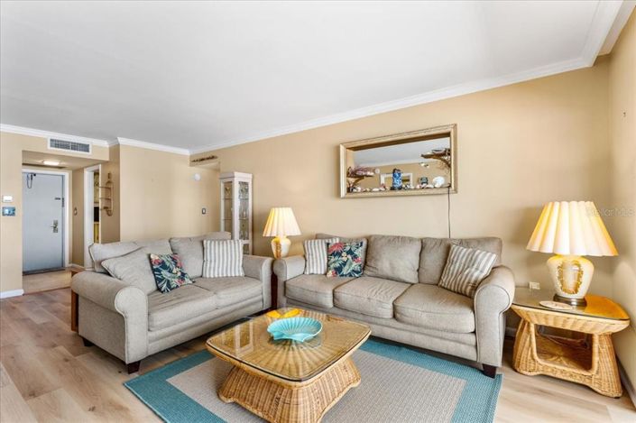 Image No.5-2 Bed Property for sale