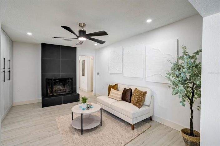 Image No.18-2 Bed Property for sale