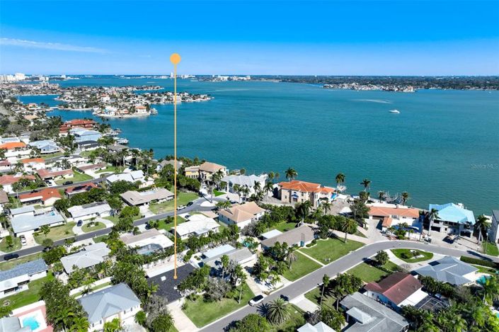 Image No.25-2 Bed Property for sale