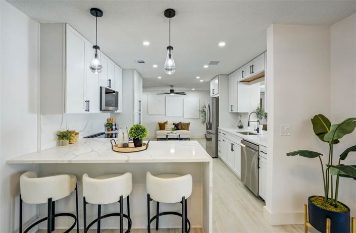 Image No.7-2 Bed Property for sale