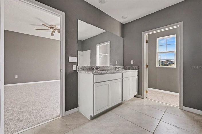 Image No.20-5 Bed Property for sale