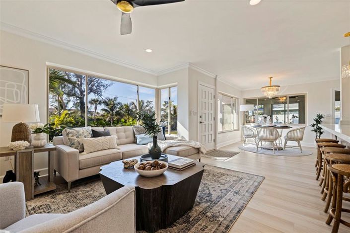 Image No.10-3 Bed Property for sale