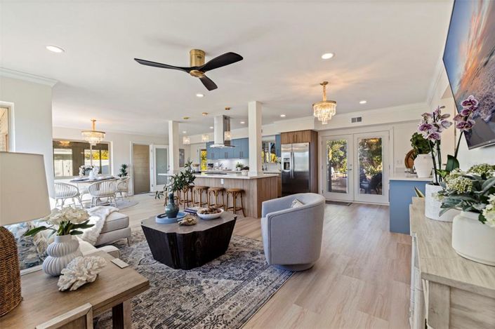 Image No.12-3 Bed Property for sale