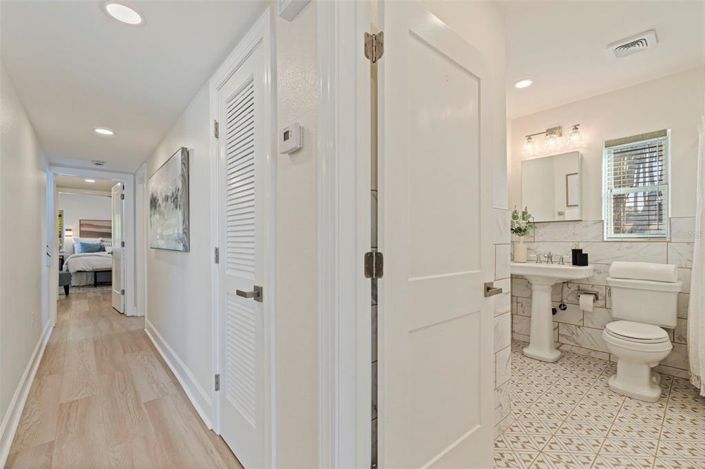 Image No.23-3 Bed Property for sale