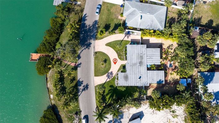 Image No.32-3 Bed Property for sale